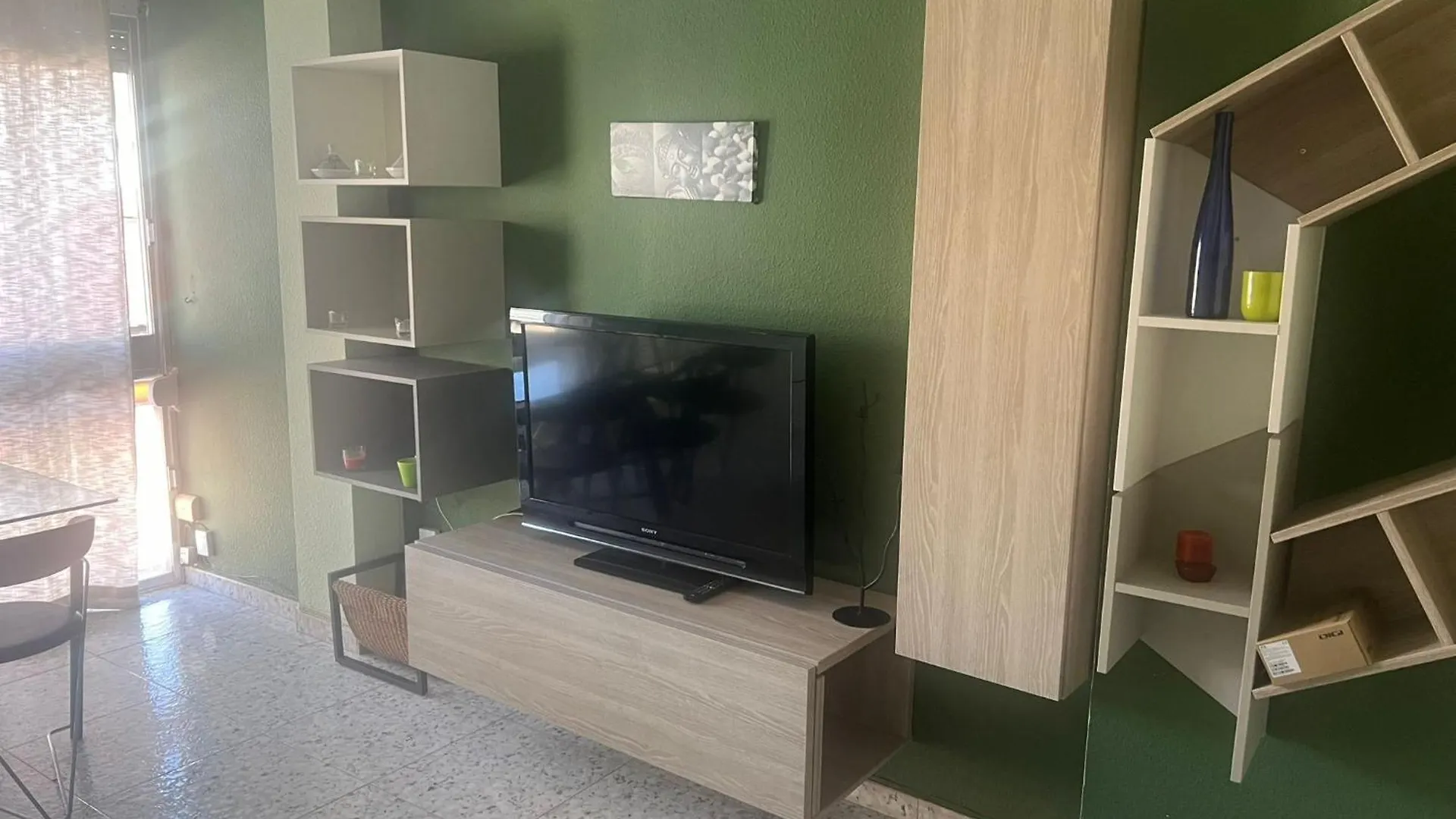 Tuguest Almeria Centro 0*,  Spagna
